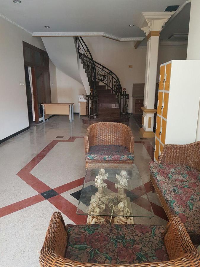 The Backpacker Semarang Hostel Exterior photo